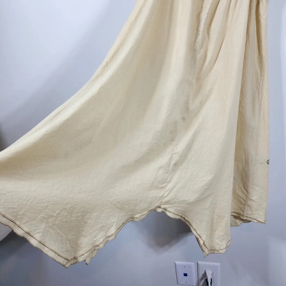 B Split USA Spaghetti Strap Cream Dress - Picture 3 of 6